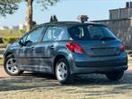 Peugeot 207 - 1.4 HDI - 160.000 KM !!, Auto's, Voorwielaandrijving, Stof, Zwart, Bedrijf