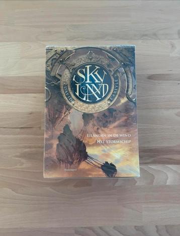 Box ‘Skyland’: 2 boeken beschikbaar voor biedingen