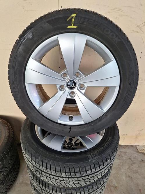 Skoda Superb Winterset 17 Inch Origineel, Auto-onderdelen, Banden en Velgen, Banden en Velgen, Winterbanden, 17 inch, 215 mm, Personenwagen