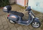 Vespa GTS 125cc – Topstaat – Dolomit Grijs, Motoren, Motoren | Piaggio, Particulier, Scooter, 125 cc