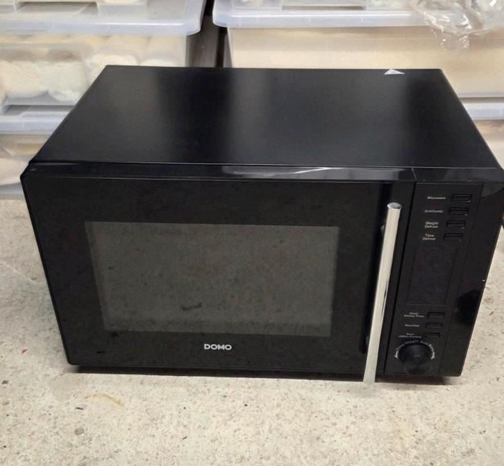 Domo Combi-microgolf oven, Elektronische apparatuur, Microgolfovens, Zo goed als nieuw, Vrijstaand, Combi-microgolfoven, Grill