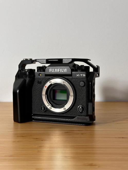 Fujifilm X-T5 boitier nu, Audio, Tv en Foto, Fotocamera's Digitaal, Gebruikt, Fuji, Geen optische zoom, Ophalen