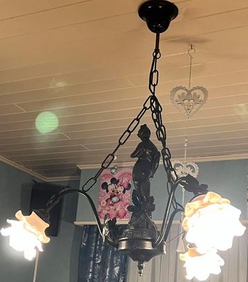 Lusters beeld samac,3 lichtpunten,3 roze melkglas kapjes, Enlèvement