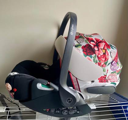 Cybex Cloud Z i-Size — Spring Blossom-editie, Kinderen en Baby's, Autostoeltjes, Zo goed als nieuw, Isofix, Zijbescherming, Ophalen
