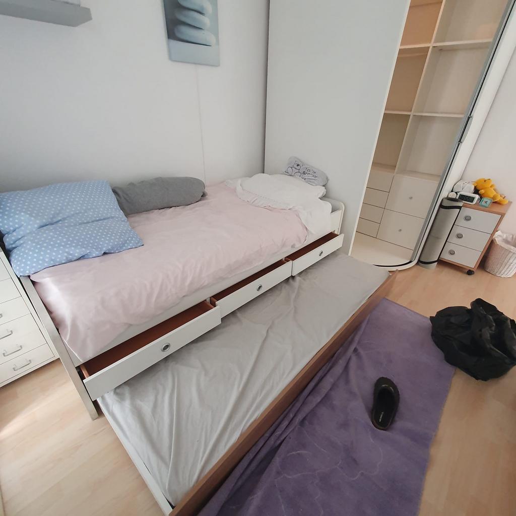 Bed en inloopkast, Ophalen, Zo goed als nieuw