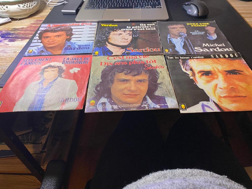Sardou vinyl singles volledig lot voor €2, Gebruikt, Single, Ophalen of Verzenden, Overige genres