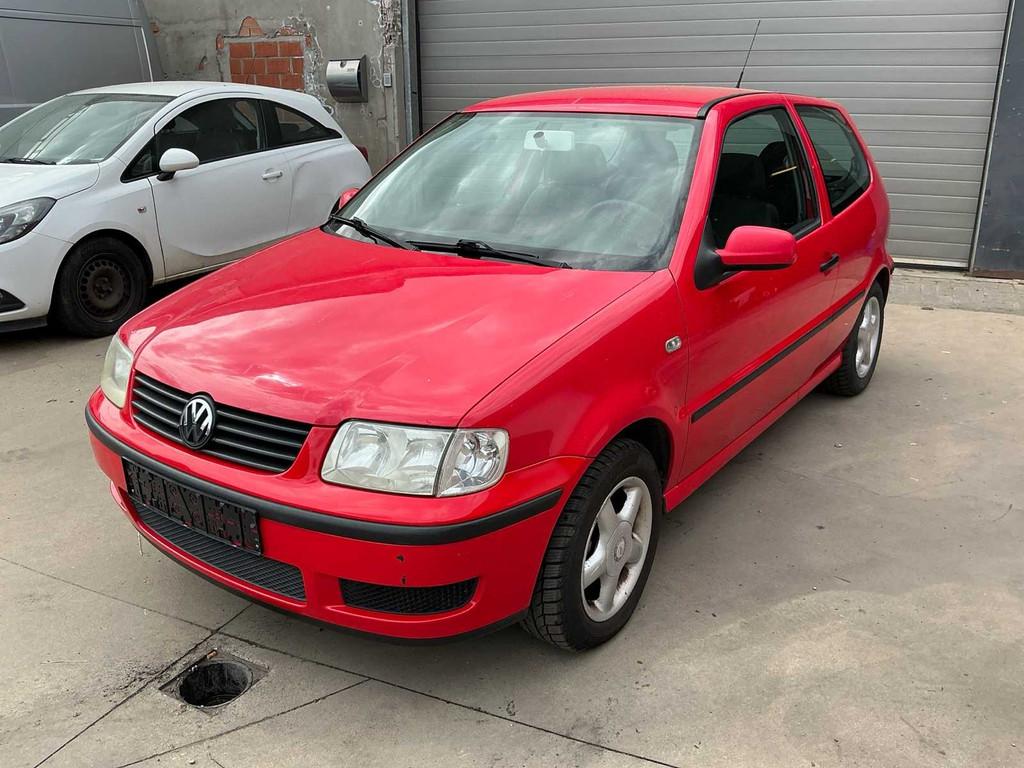 Volkswagen Polo voiture de tourisme 2001, Autos, Volkswagen, Entreprise, Polo, Essence, Autre carrosserie, Boîte manuelle, Occasion