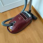 Miele Complete C3 Score Red PowerLine, Elektronische apparatuur, Ophalen of Verzenden, Stofzuiger