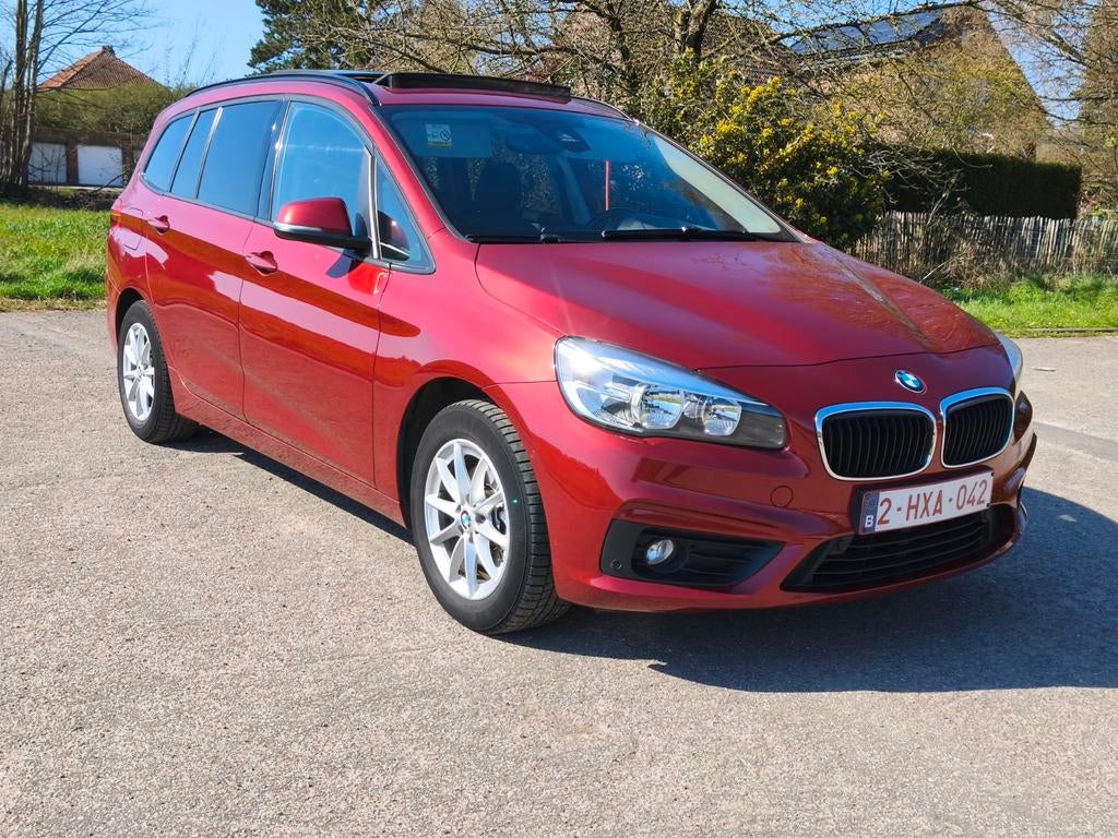 BMW 216d gran tourer Euro 6b 11/2017 !! Airco + toit ouv !!, Stof, Overige kleuren, 1600 cc, 5 deurs