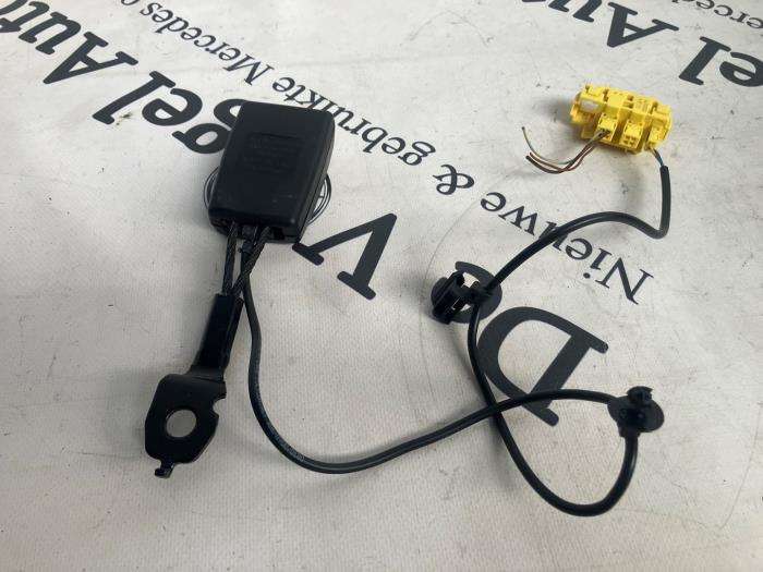 Ceinture de sécurité avant gauche d'un Mercedes C-Klasse, 3 mois de garantie, Utilisé, -, -