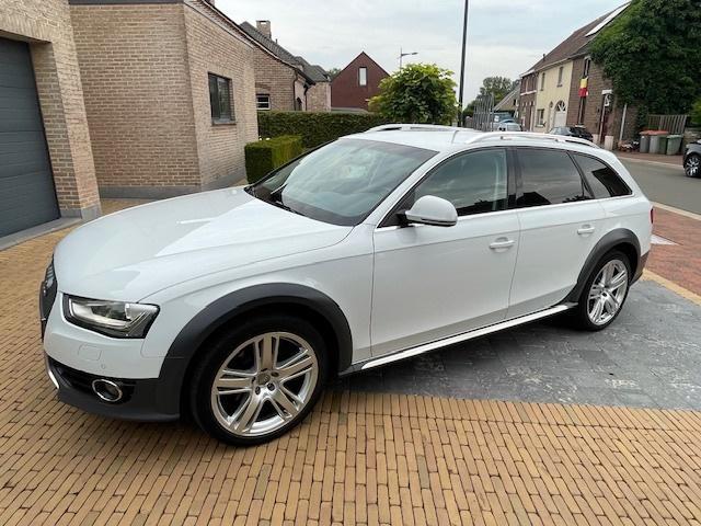 Audi A4 Allroad 2,0 TFSI Quatro S Tronic, Auto's, Audi, Particulier, A4, 4x4, ABS, Airbags, Airconditioning, Alarm, Boordcomputer