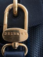 Delvaux, Ophalen, Zo goed als nieuw, Blauw