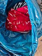 Kleding maat l en please gratis op halen, Caravans en Kamperen, Luchtbedden, Ophalen