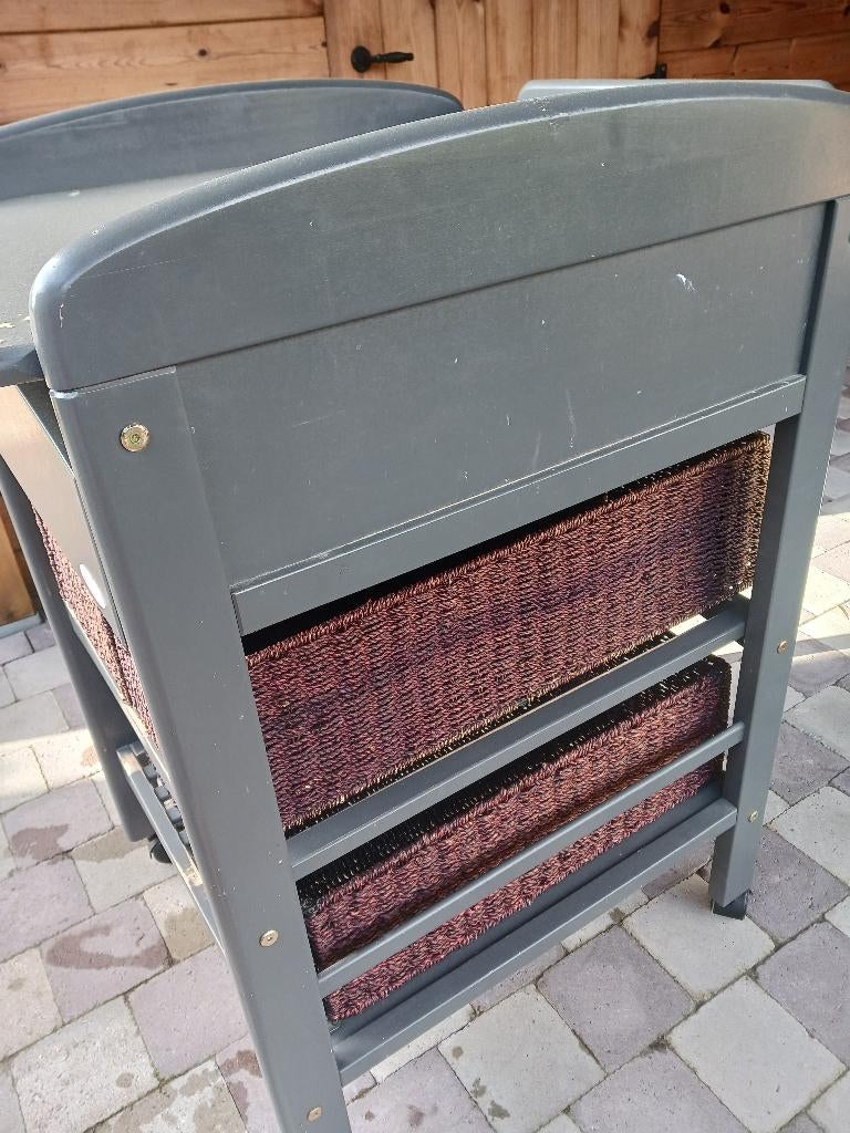 Verzorgingstafel Merk Troll, Kinderen en Baby's, Ophalen, Gebruikt, Opstaande rand