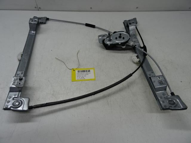 VITRE MECANISME AVANT GAUCHE Renault Kangoo Express (FW), Utilisé, Renault