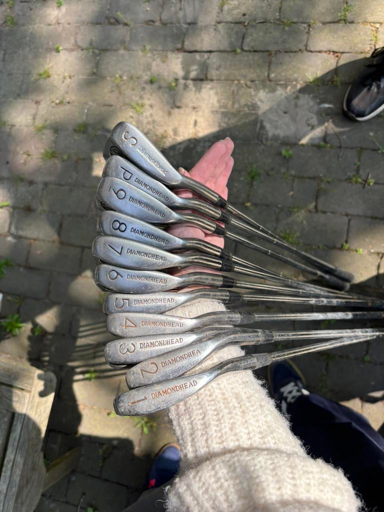 clubs de golf avec manches en acier prolongées à vendre., Sports & Fitness, Golf, Enlèvement, Utilisé, Set, Autres marques