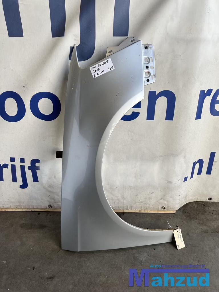 VW PASSAT B6 VARIANT Zilver LA7W rechts scherm voorscherm 20, Gebruikt, Volkswagen, Volkswagen AG, Vw@volkswagen.de