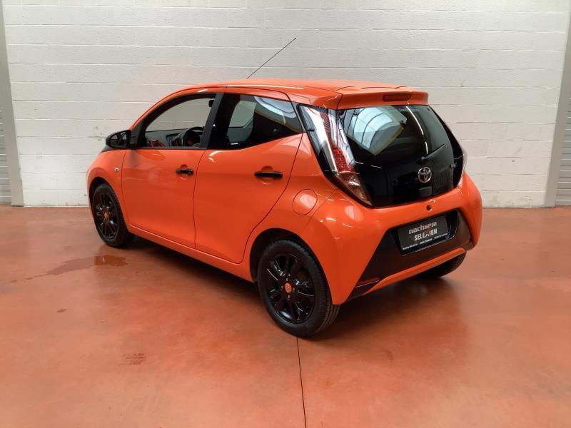Toyota Aygo 1.0 x-cite Toyota Aygo 1.0 X-Cite 51kw, Euro 5, 998 cm³, 69 ch, Boîte manuelle