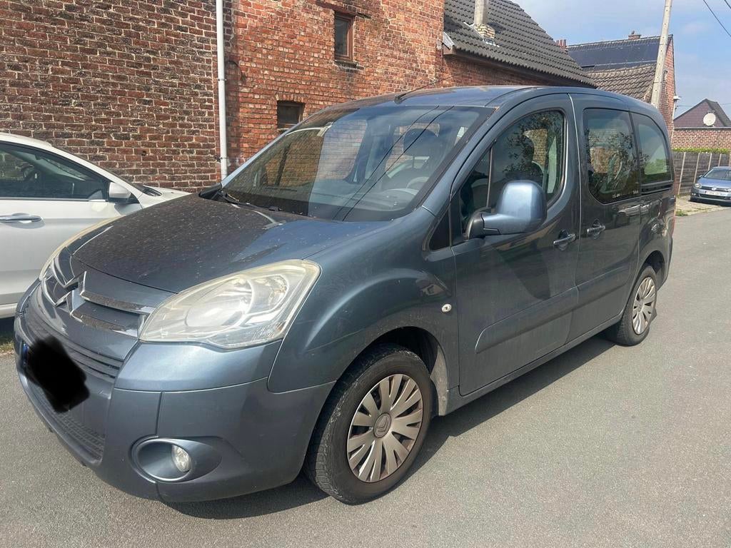 CITROEN BERLINGO 1.6 essence - PETIT BRUIT DE CHAINE -, Euro 5, Achat, Capteur de lumière, Boîte manuelle