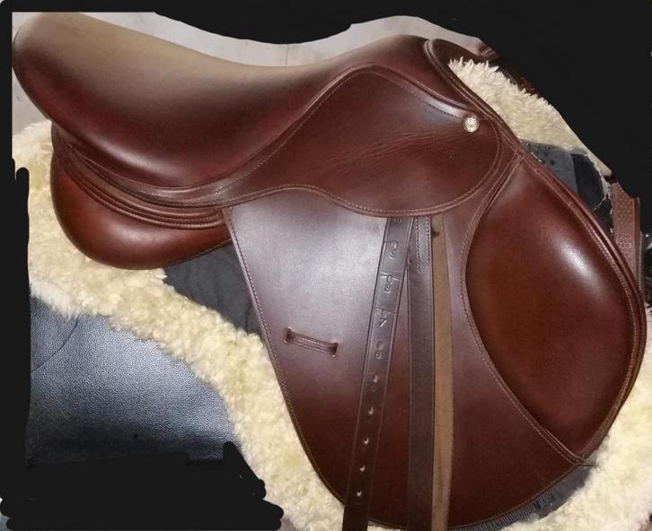 Nouvelle selle d obstacle taille 17,5, Animaux & Accessoires, Chevaux & Poneys | Selles, Obstacle