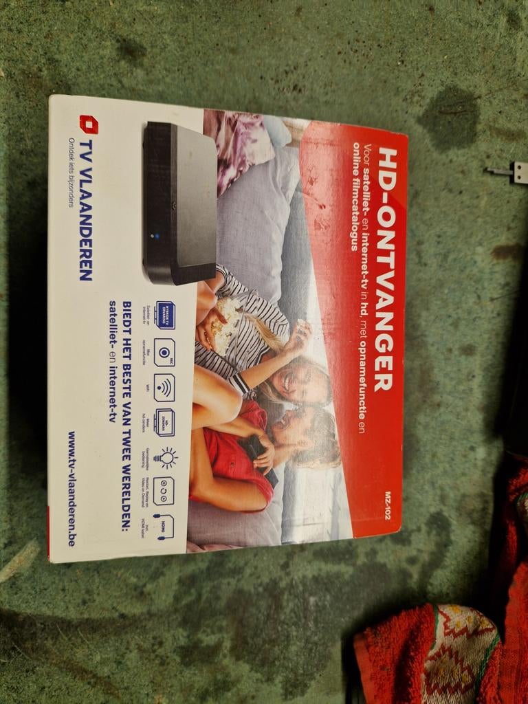 TV Vlaanderen MZ 102 HD ontvanger, TV, Hi-fi & Vidéo, Décodeurs & Enregistreurs à disque dur, Enlèvement ou Envoi, Comme neuf