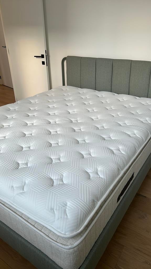 Ikea Tallassen bed en matras, Enlèvement, Matelas