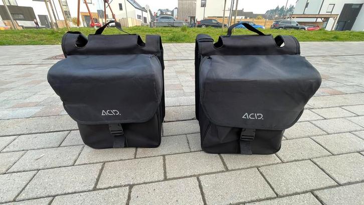 Double sacoche vélo ACID, Fietsen en Brommers, Fietsaccessoires | Fietstassen, Zo goed als nieuw, Ophalen
