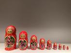 MATROESJKA poppen ( 9 stuks), Ophalen of Verzenden, Zo goed als nieuw