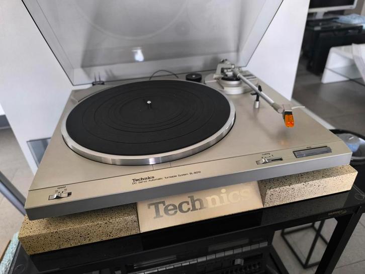 TECHNICS SL-B210 - DC Servo Automatic Turtable System, Audio, Tv en Foto, Platenspelers, Zo goed als nieuw, Platenspeler, Technics
