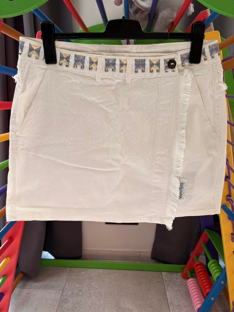 Jupe Desigual taille 42, Kleding | Dames, Rokken, Ophalen, Zo goed als nieuw