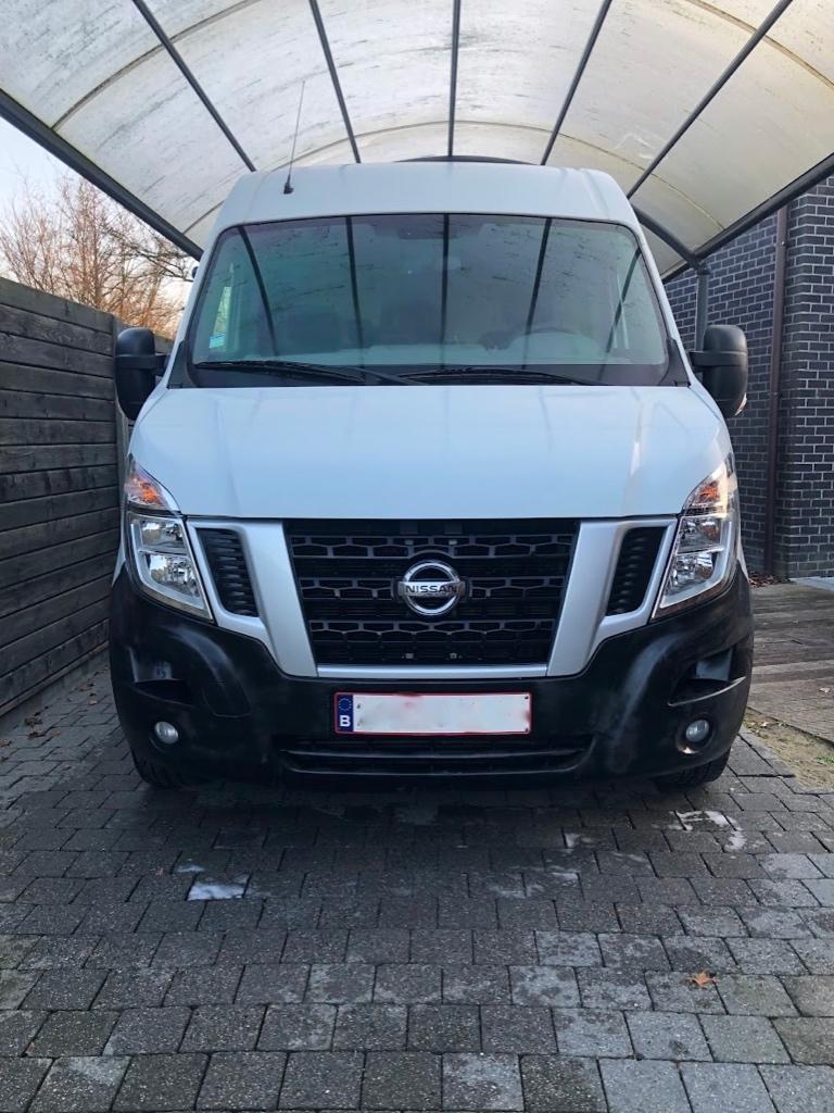 Nissan NV400 2.3d L3H2 airco, camera,trekhaak !, Auto's, Voorwielaandrijving, 5 deurs, Particulier, Parkeersensor