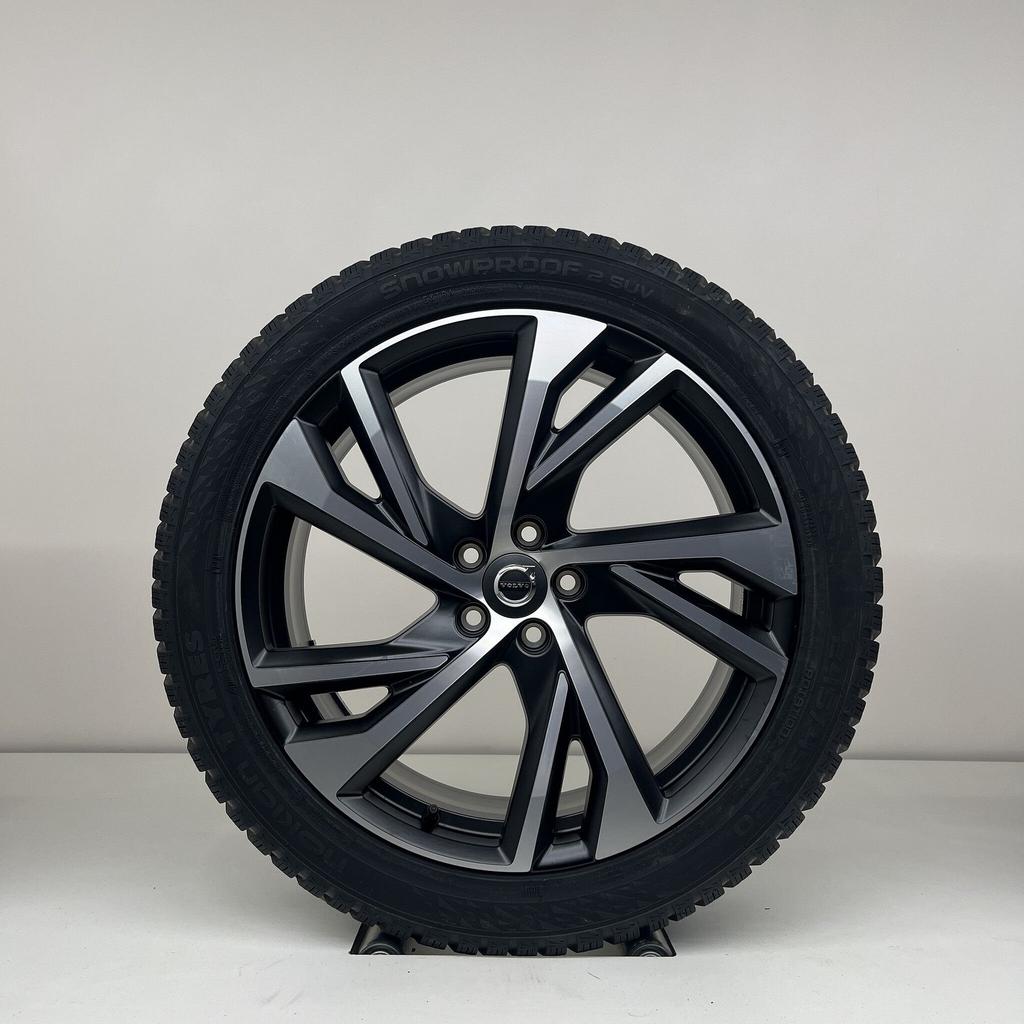 Volvo XC40 / V90CC - 20 inch - winterbanden NIEUW, 245 mm, Banden en Velgen, Nieuw, Personenwagen