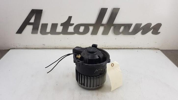 KACHEL VENTILATORMOTOR Mitsubishi Colt (Z2 / Z3), Auto-onderdelen, Airco en Verwarming, Mitsubishi, Gebruikt