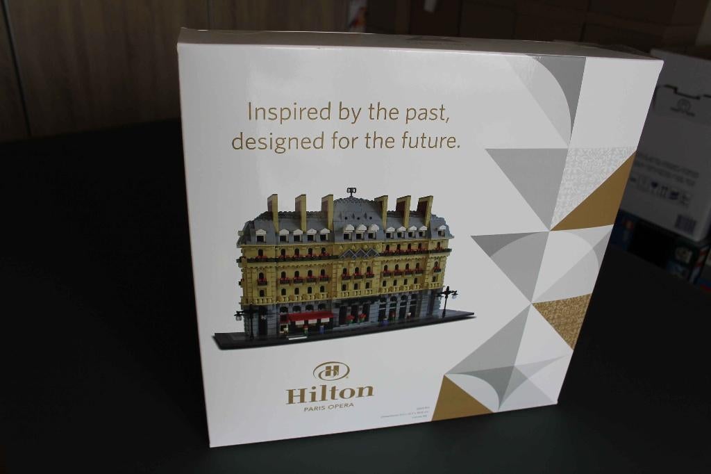 LEGO Hilton Paris Opera Hotel, Lego, Nieuw, Ophalen of Verzenden, Complete set