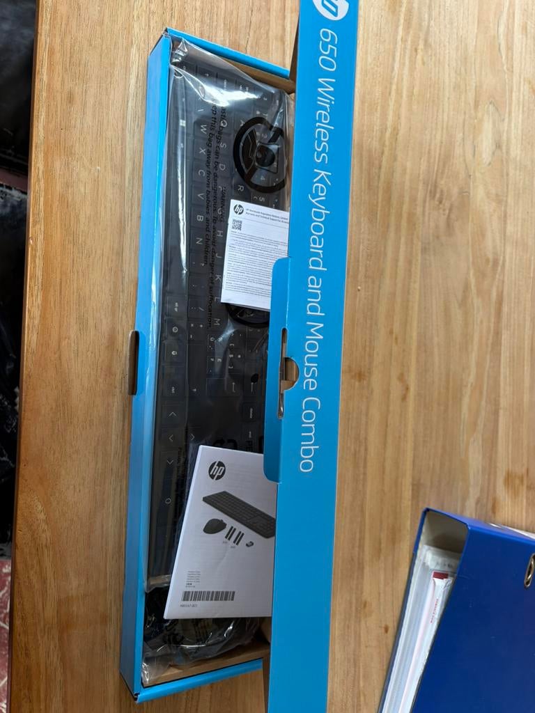 Ensemble clavier et souris sans fil HP 650, Hp, Azerty, Comme neuf, Enlèvement