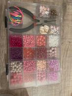 Kralen doos, Hobby en Vrije tijd, Kralen en Sieraden maken, Ophalen, Zo goed als nieuw