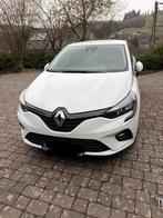 Renault Clio E-Tech Hybrid- enkele kilometers, Auto's, Automaat, Navigatiesysteem, 67 kW, Wit