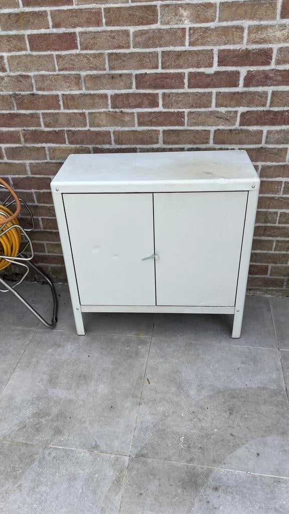 Armoire de terrasse en métal – Sécurisée par cadenas, Jardin & Terrasse, Enlèvement, Utilisé, Métal, Autres types