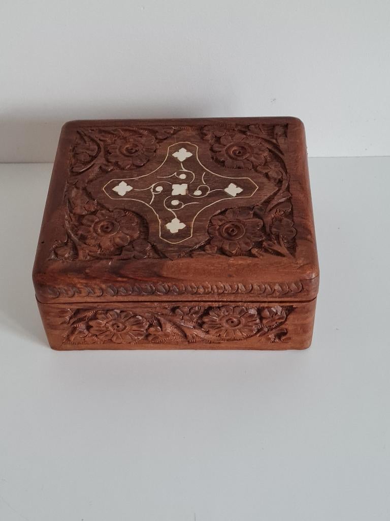 houten kistje/juwelenkist/ingelegd parelmoer/been uit India, Ophalen of Verzenden