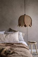 Unieke rotan hanglamp, Huis en Inrichting, Ophalen of Verzenden, Zo goed als nieuw