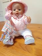 Poupée Babyborn avec vêtements et snowboard, Enfants & Bébés, Jouets | Poupées, Enlèvement ou Envoi