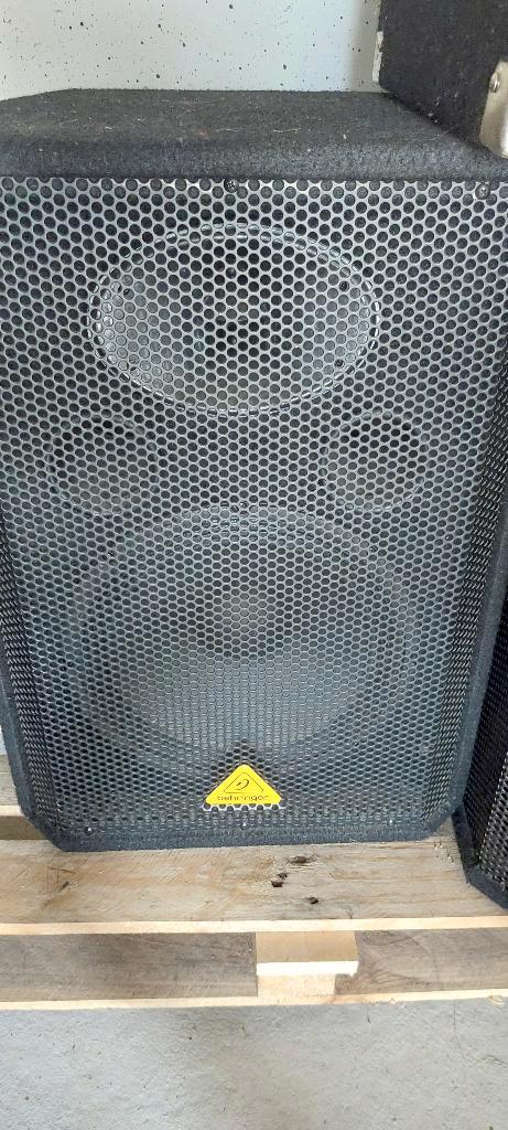 2 Passieve speakers Behringer Eurolive VS1220, TV, Hi-fi & Vidéo, Enceintes, Utilisé, Autres types, 120 watts ou plus, Autres marques