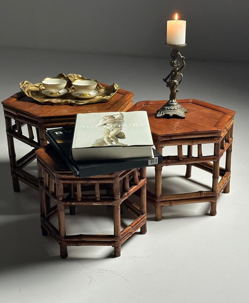 Ensemble vintage de 3 tables gigognes en bambou, Enlèvement