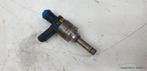 Injecteur essence Mercedes Classe C W204 OM271.860 200 CGI 2, Mercedes-Benz AG, Mercedes-Benz, Utilisé, Mercedesstrasse 120
70372  Stuttgart, DE