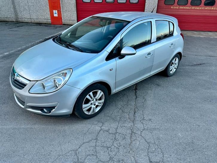 OPEL CORSA 1.3 CDTI  5 DEURS AIRCO, Autos, Opel, Particulier, Corsa, Air conditionné, Peinture métallisée, Diesel, Euro 4, Berline