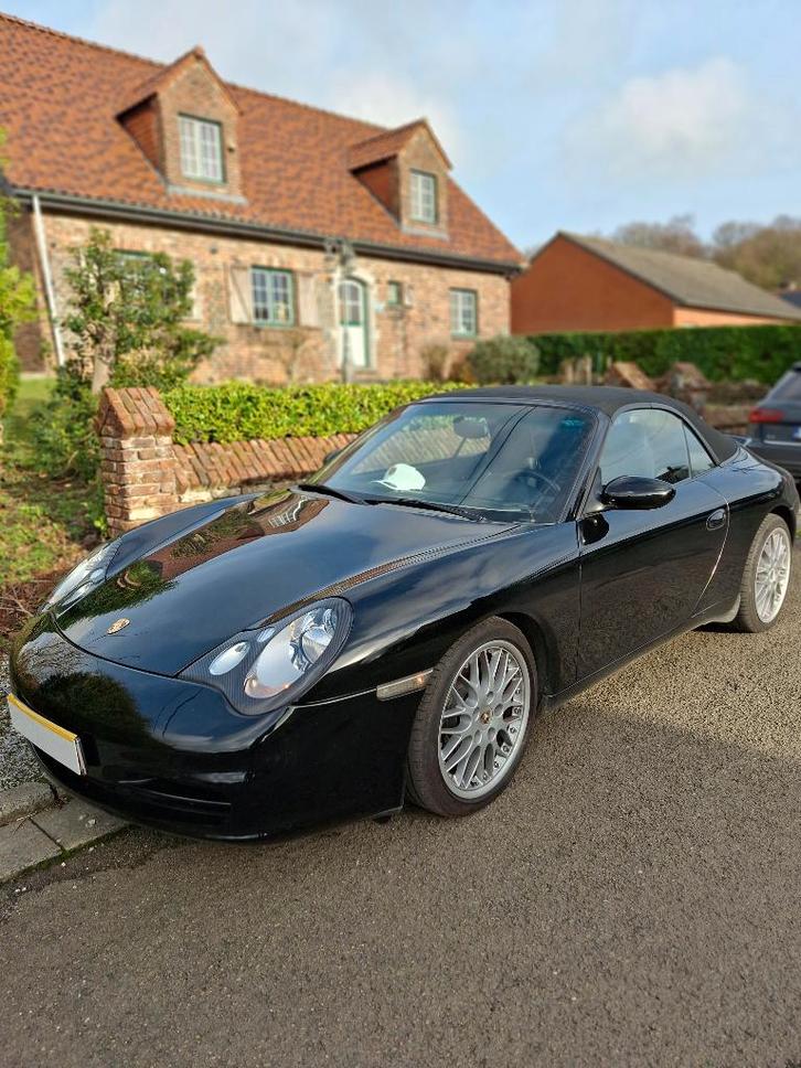 Porsche 911 carrera 4 cabriolet comme neuve, Autos, Porsche, Particulier, 4x4, ABS, Caméra de recul, Airbags, Air conditionné