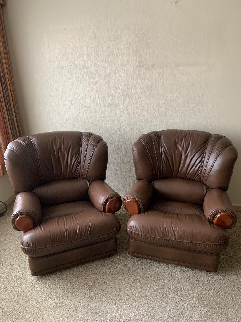 2 lederen  fauteuils, Ophalen, Zo goed als nieuw, Leer