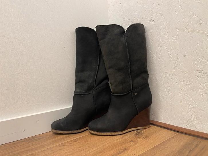 Laarzen UGG maat 37, Vêtements | Femmes, Chaussures, Comme neuf, Noir, Enlèvement ou Envoi