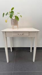 Tafeltje., Ophalen, Gebruikt