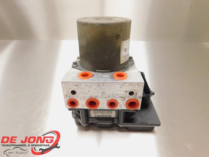 ABS Pomp van een Fiat Ducato, Gebruikt, -, -, Ophalen of Verzenden